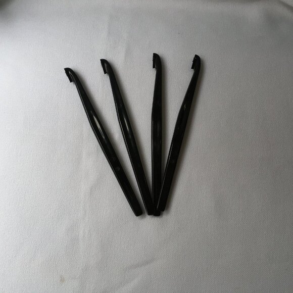 Tupperware Citrus Peeler Grapefruit Peeler Orange Peeler Black Set Of 4 - Picture 1 of 1